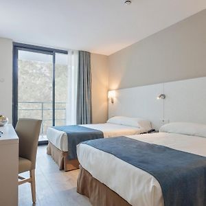 Habitación Estándar con Cama Queen